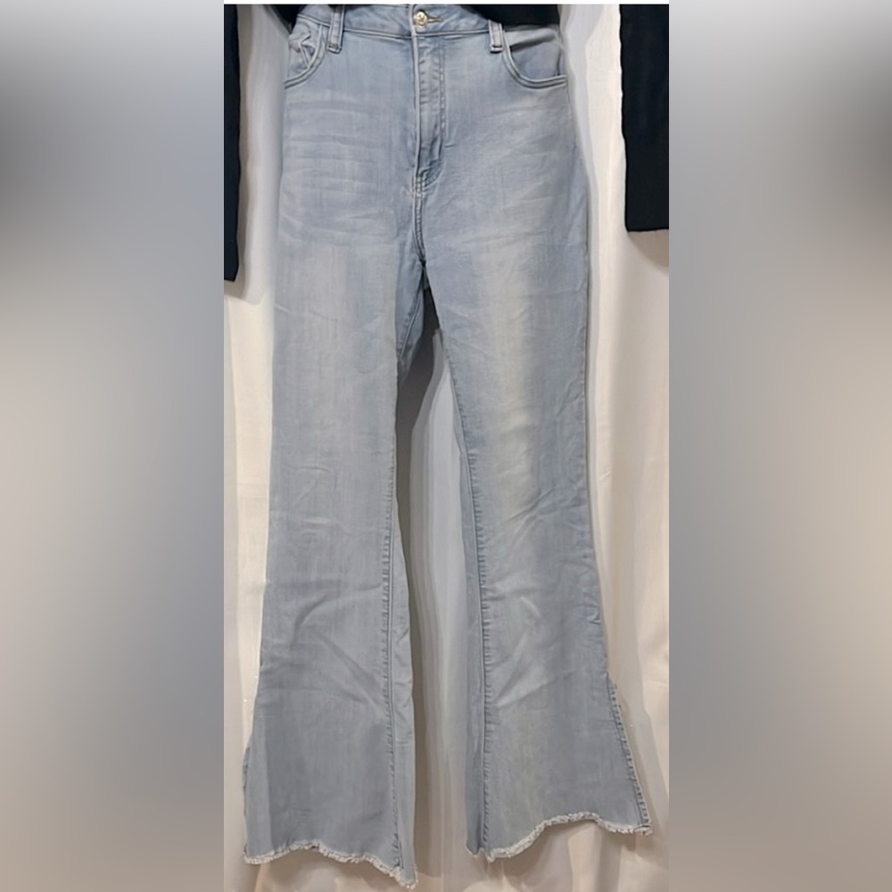 Flared 70’s Style Light Wash Women's Jeans